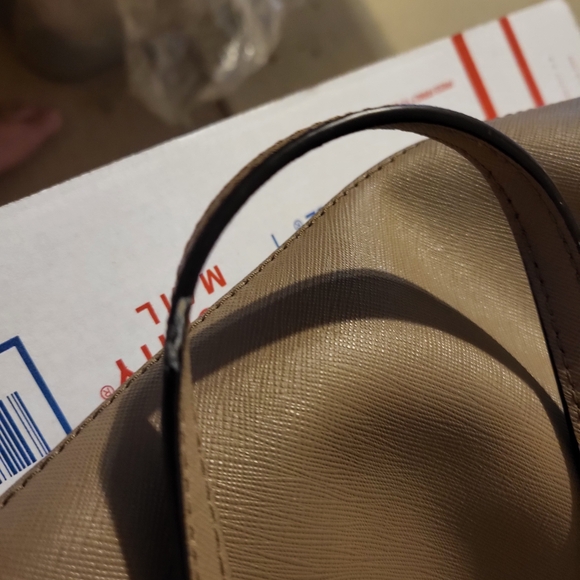 Michael Kors Used Tan Handbag - Picture 9 of 13